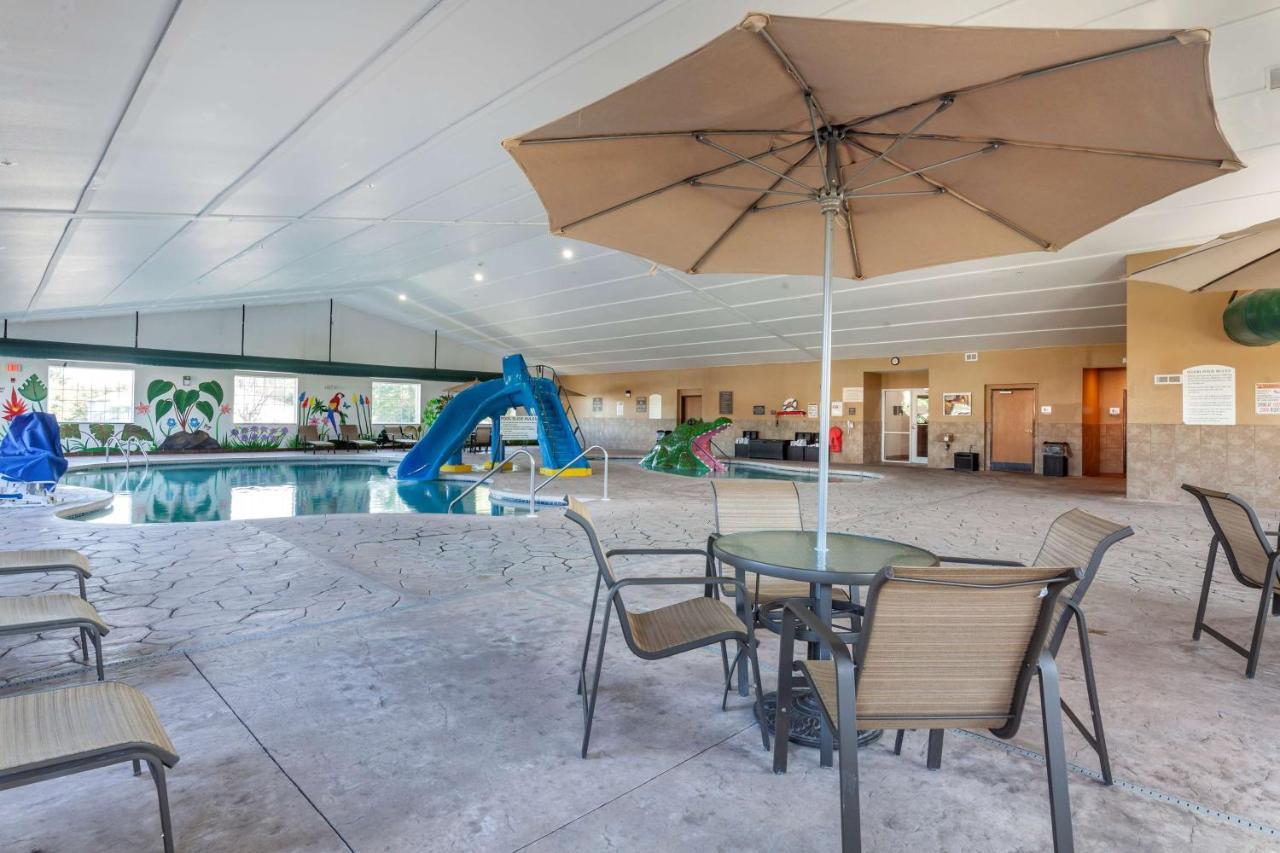Best Western Plus Sparta Trail Lodge Экстерьер фото