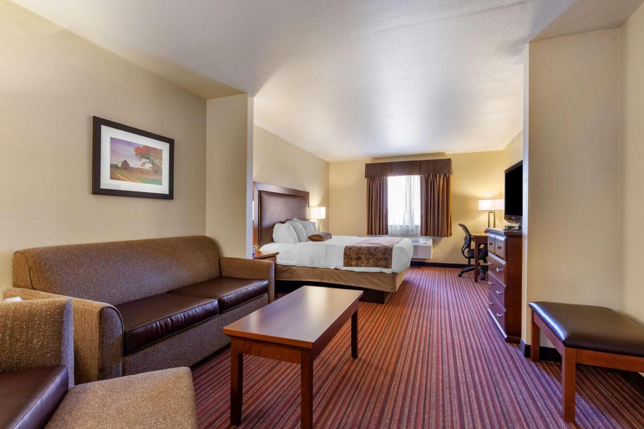 Best Western Plus Sparta Trail Lodge Экстерьер фото
